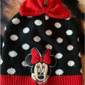 EUC Disney Minnie Mouse Black Polka Dot Beanie Red Bow and trim 2T-5T
